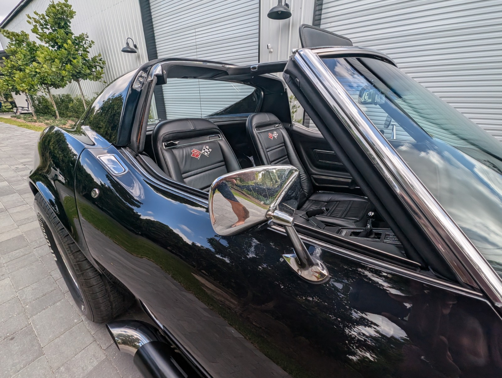Chevrolet-Corvette-1972-Coupe-16