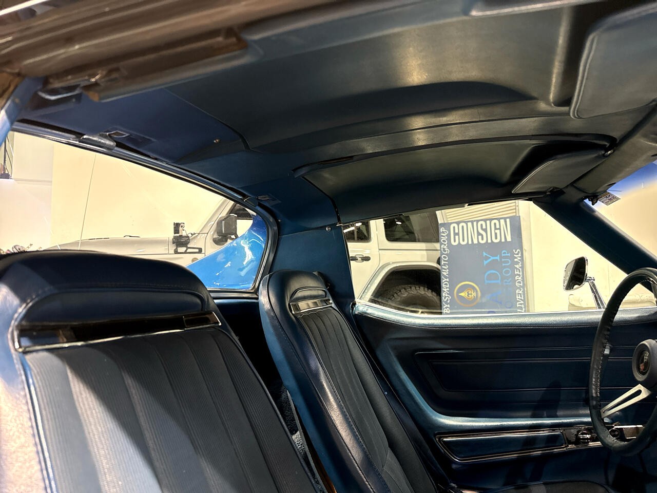 Chevrolet-Corvette-1972-Coupe-24