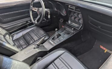 Chevrolet-Corvette-1972-Coupe-26