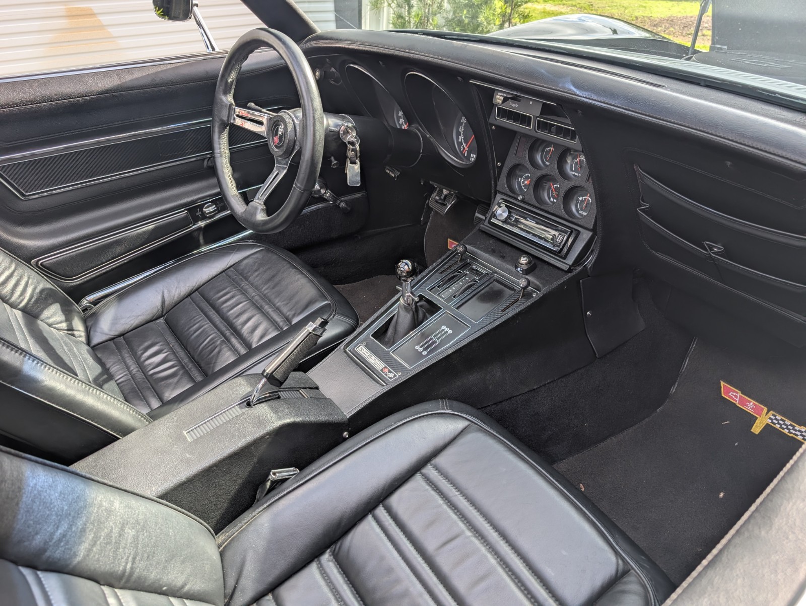 Chevrolet-Corvette-1972-Coupe-26