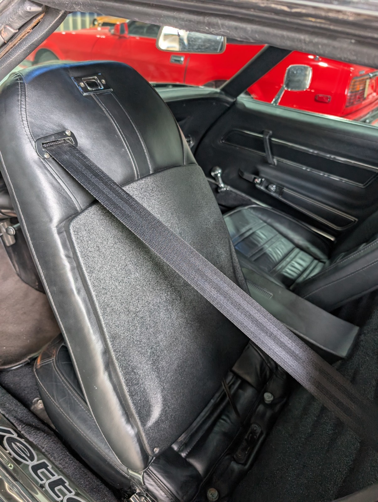 Chevrolet-Corvette-1972-Coupe-29