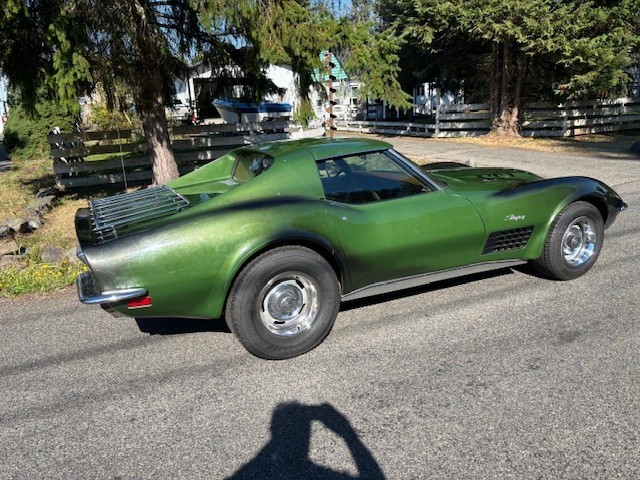 Chevrolet-Corvette-1972-Coupe-3