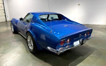 Chevrolet-Corvette-1972-Coupe-5