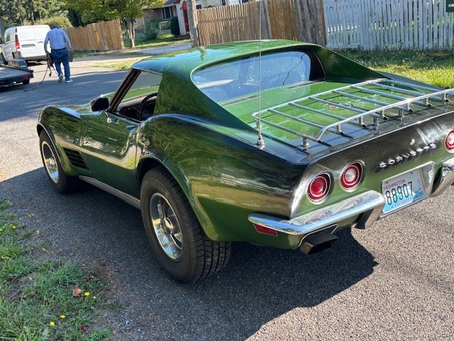 Chevrolet-Corvette-1972-Coupe-8