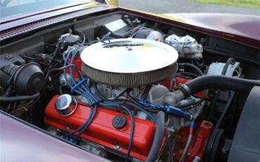 Chevrolet-Corvette-1972-Merlot-Metallic-Black-10