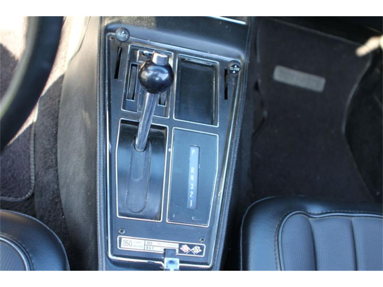 Chevrolet-Corvette-1972-Merlot-Metallic-Black-16