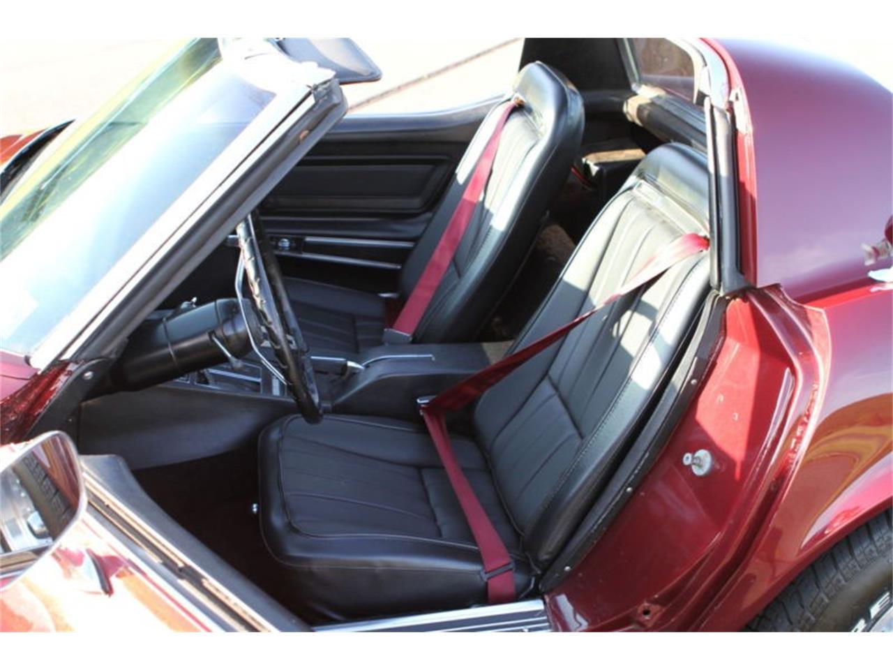 Chevrolet-Corvette-1972-Merlot-Metallic-Black-9
