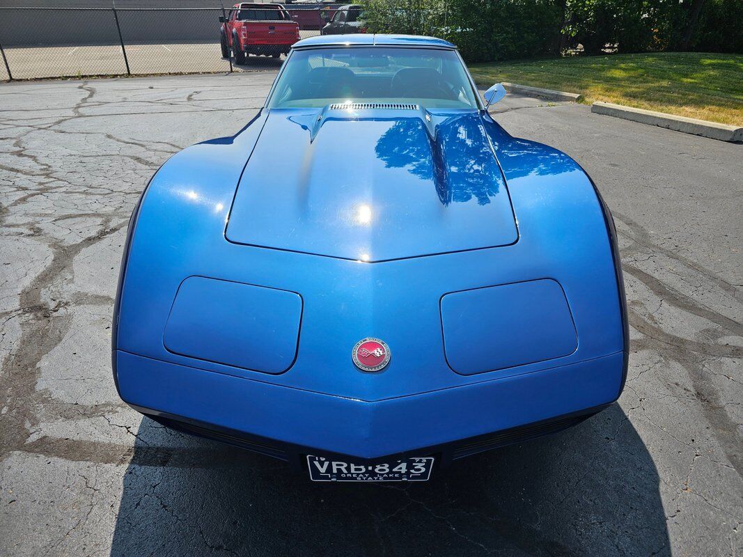 Chevrolet-Corvette-1973-1