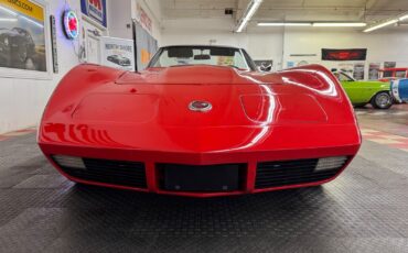 Chevrolet-Corvette-1973-13