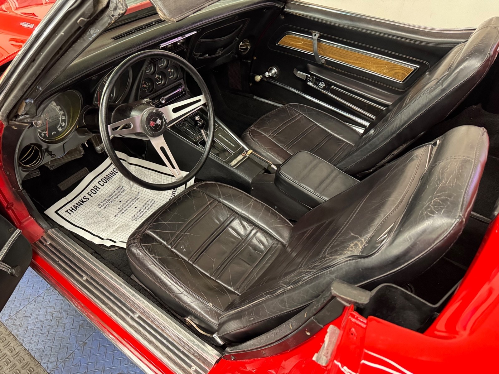 Chevrolet-Corvette-1973-16