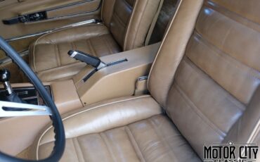 Chevrolet-Corvette-1973-17