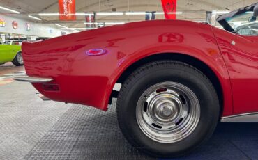 Chevrolet-Corvette-1973-28