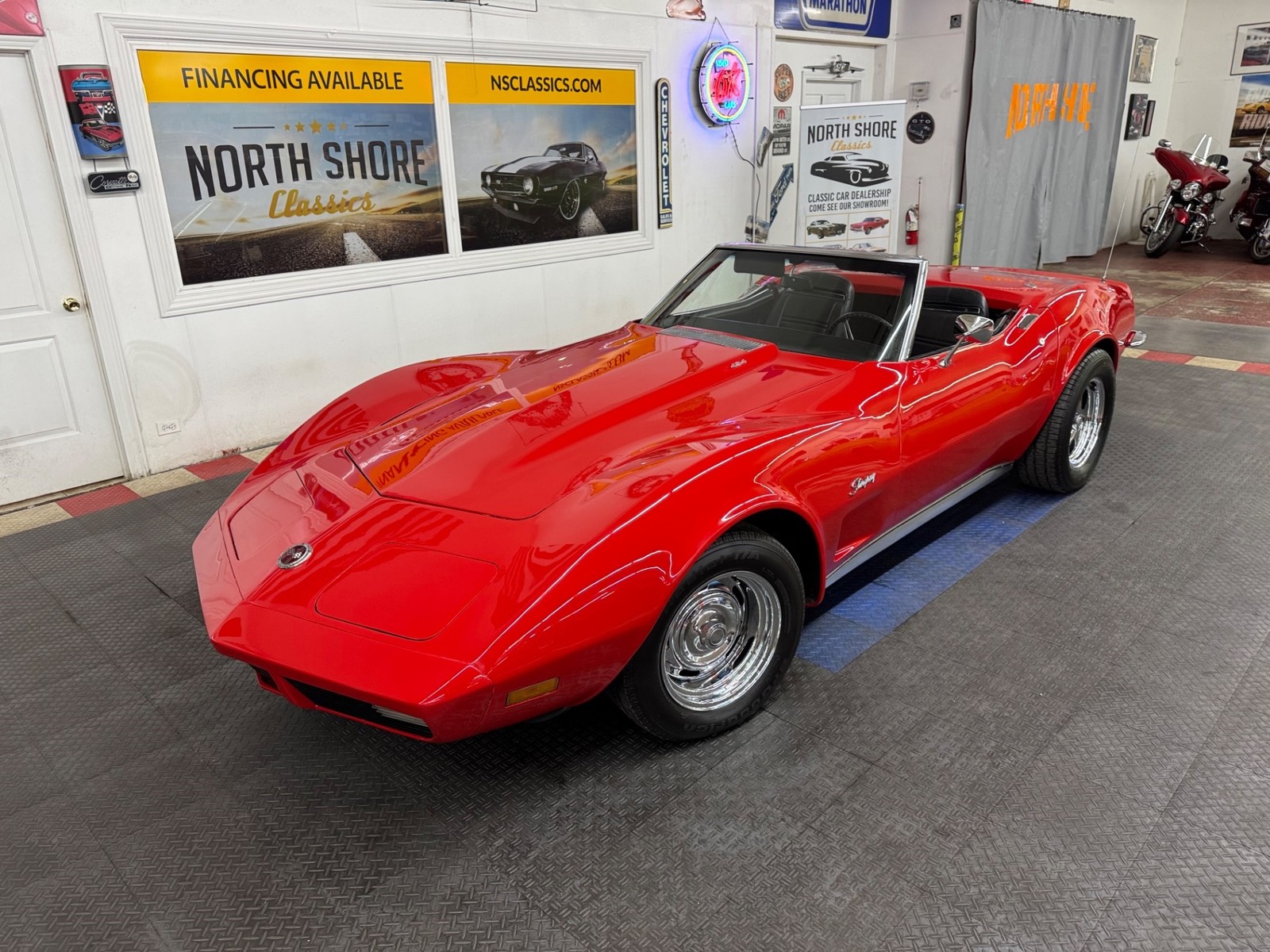 Chevrolet-Corvette-1973