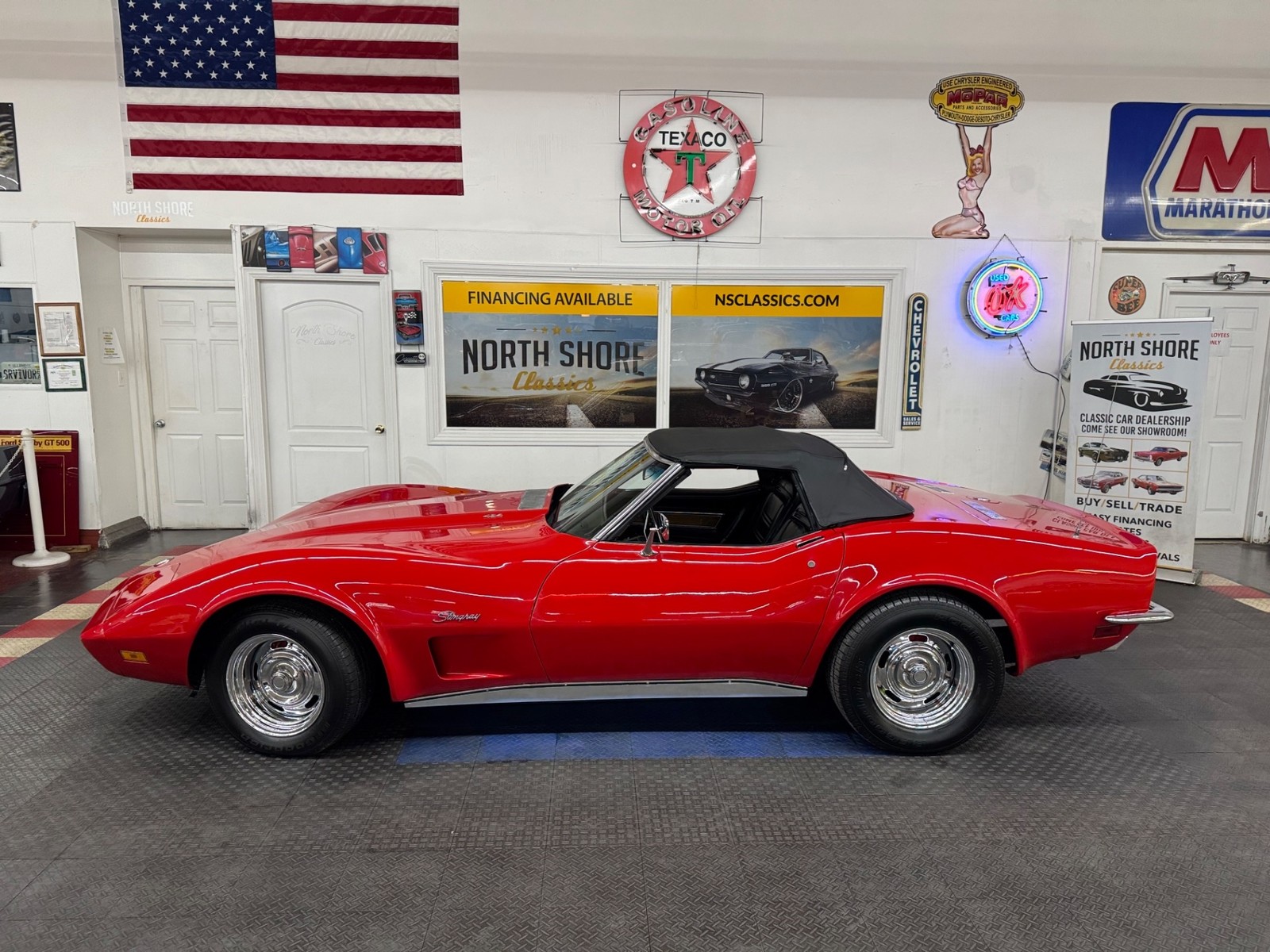 Chevrolet-Corvette-1973-4