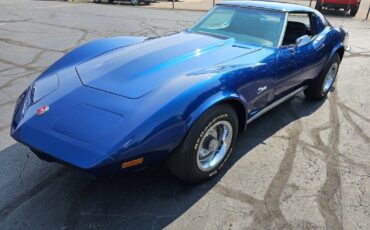 Chevrolet-Corvette-1973-5