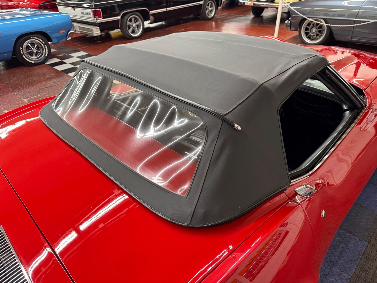 Chevrolet-Corvette-1973-7
