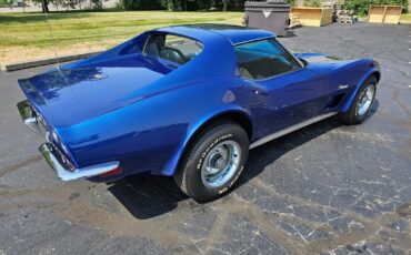 Chevrolet-Corvette-1973-9