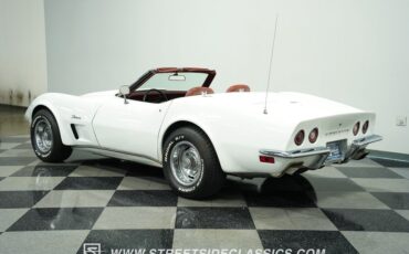 Chevrolet-Corvette-1973-Classic-White-Red-15