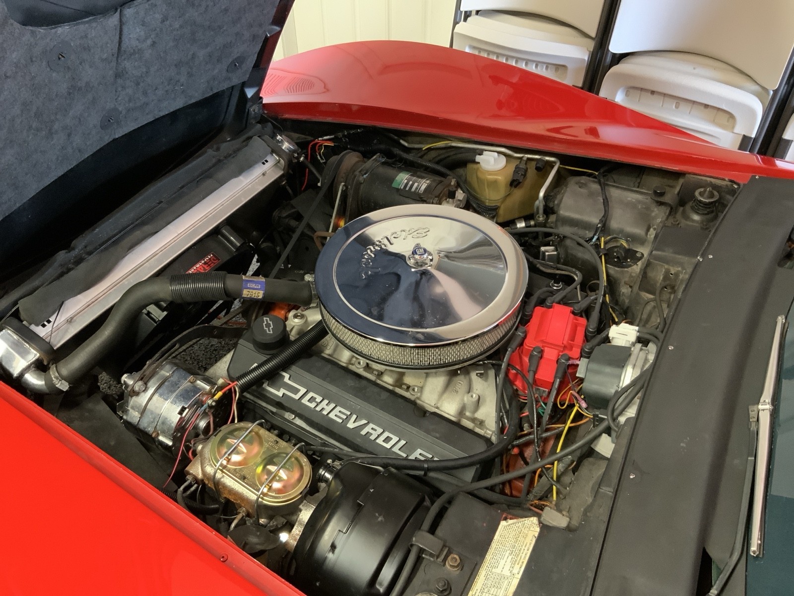 Chevrolet-Corvette-1974-13