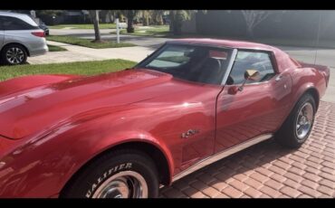 Chevrolet-Corvette-1974-14