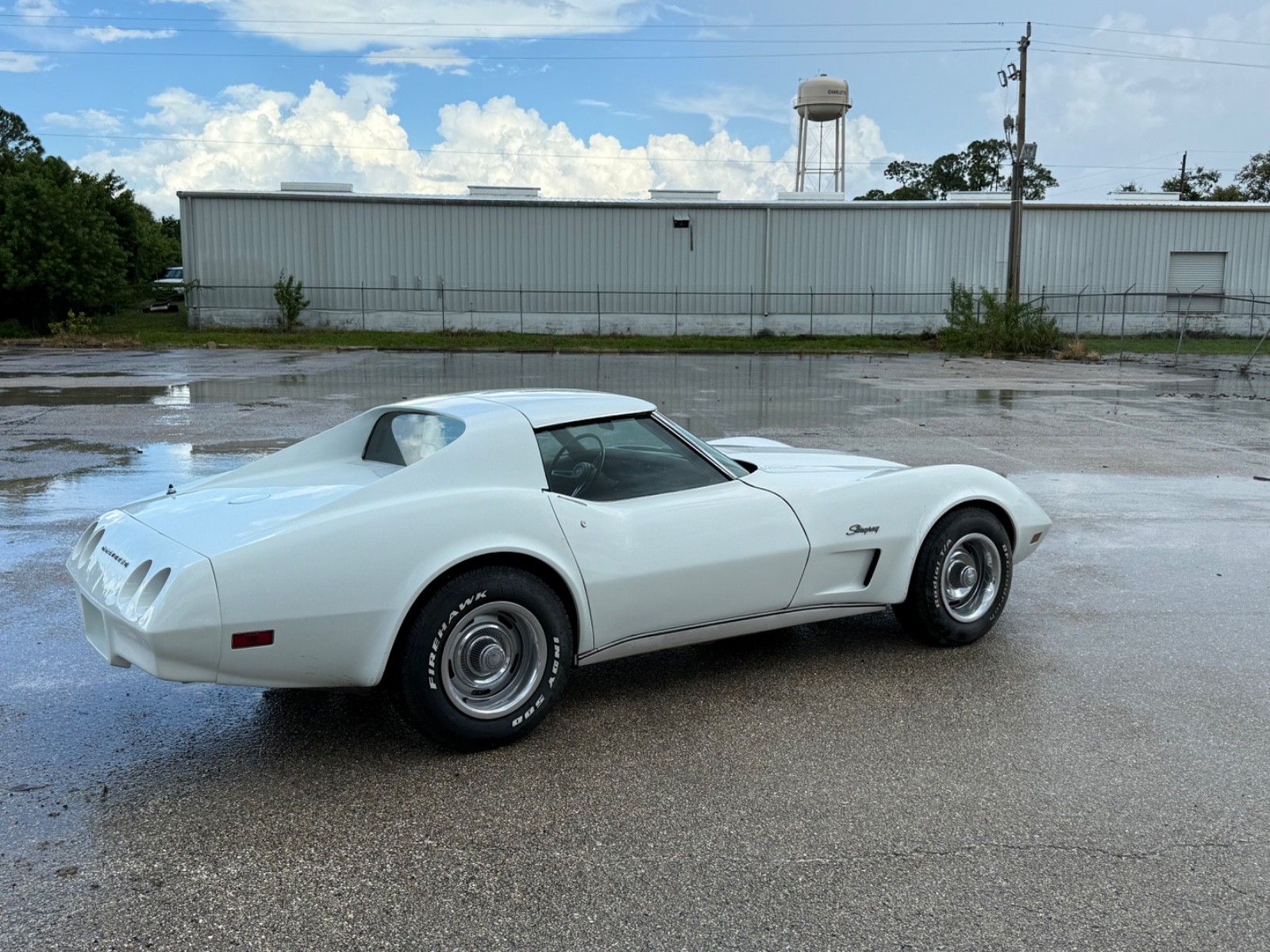 Chevrolet-Corvette-1974-Coupe-10