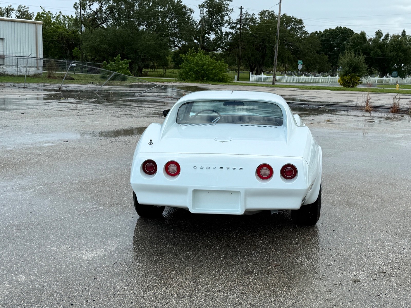 Chevrolet-Corvette-1974-Coupe-12