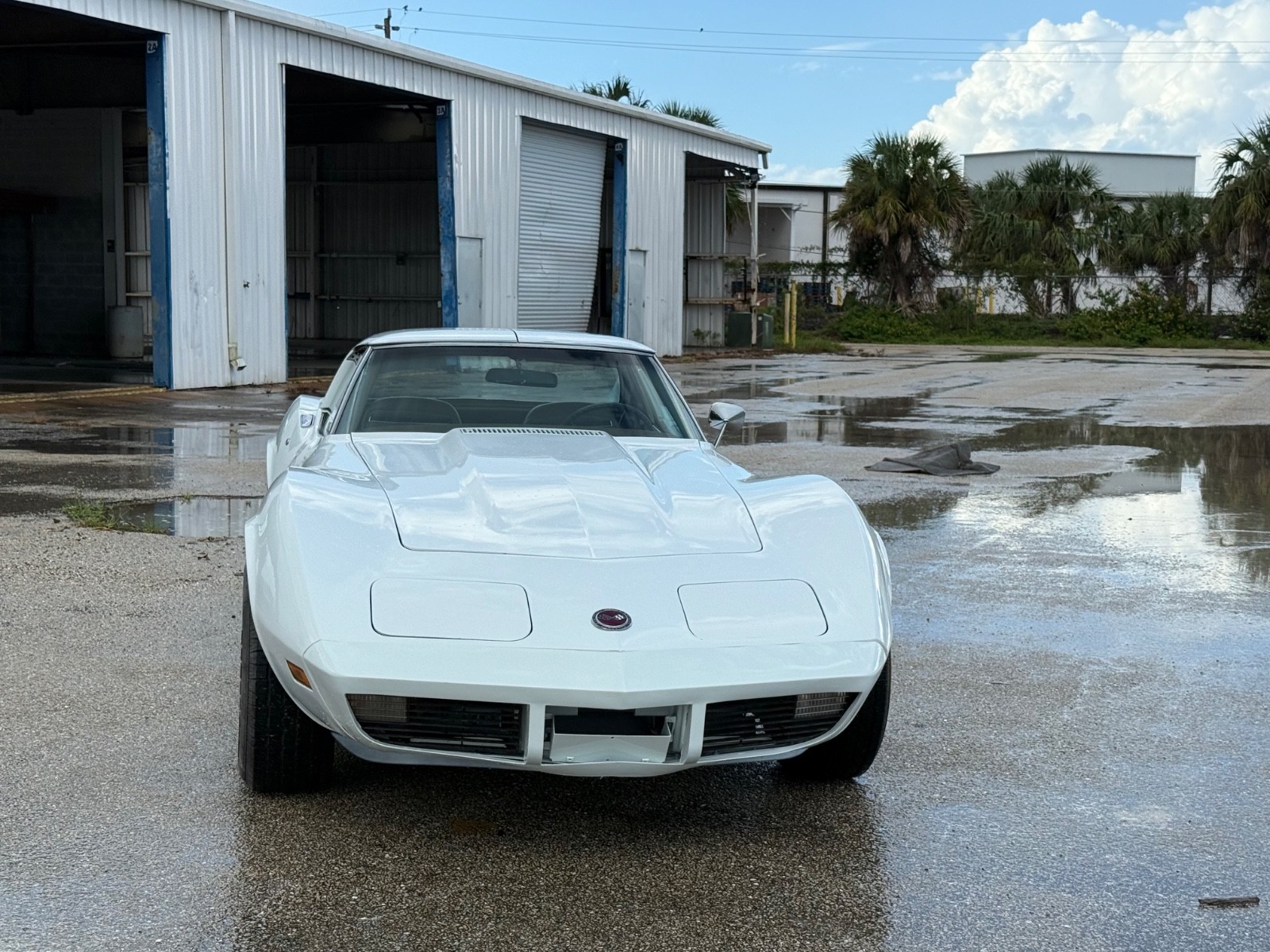 Chevrolet-Corvette-1974-Coupe-14