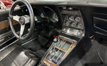 Chevrolet-Corvette-1975-Convertible-15