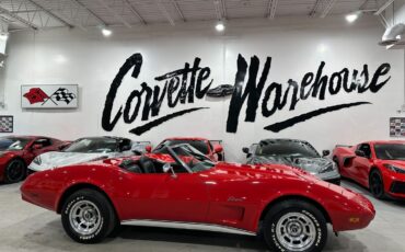 Chevrolet-Corvette-1975-Convertible-9