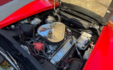 Chevrolet-Corvette-1976-Coupe-17