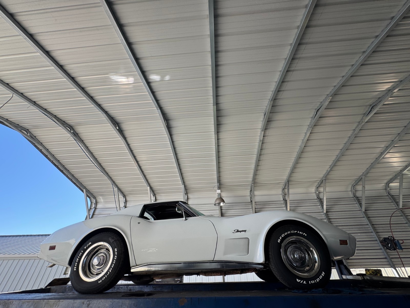 Chevrolet-Corvette-1976-Coupe-21