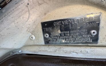 Chevrolet-Corvette-1976-Coupe-24
