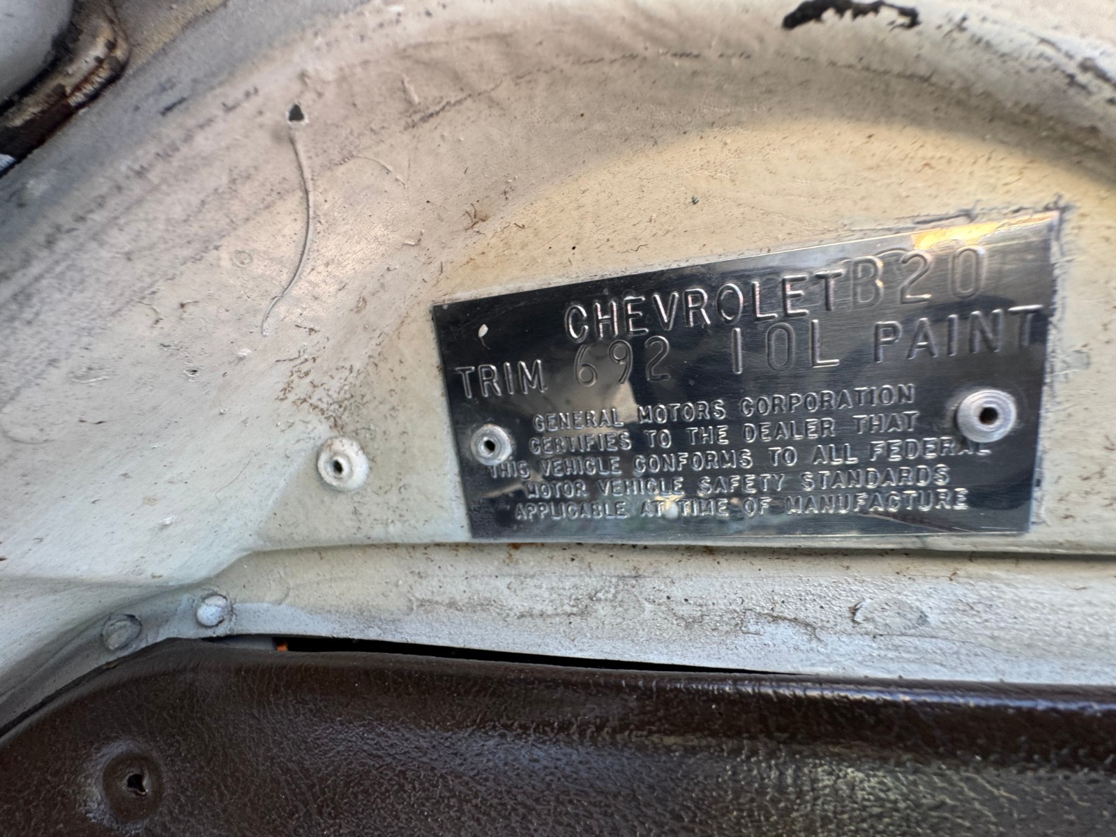 Chevrolet-Corvette-1976-Coupe-24