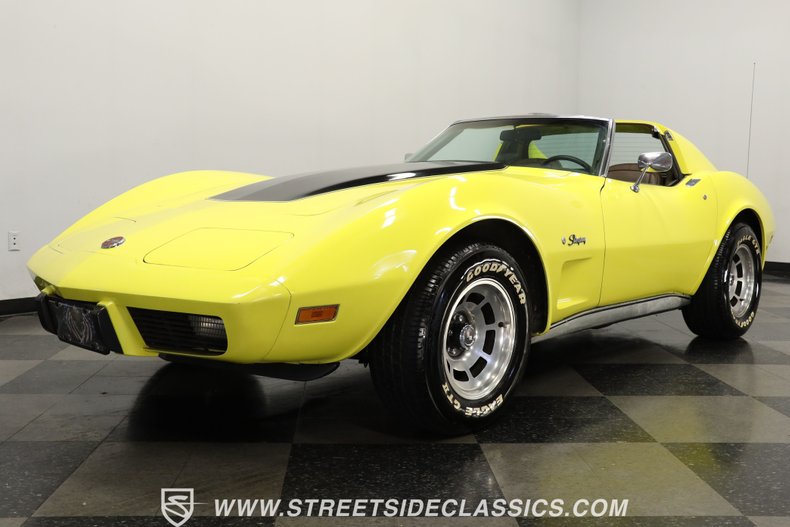 Chevrolet-Corvette-1976-Yellow-Dark-Brown-7