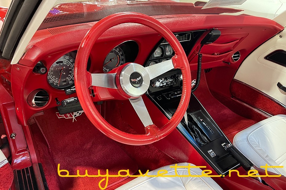 Chevrolet-Corvette-1977-Coupe-10