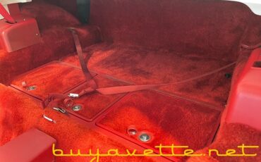 Chevrolet-Corvette-1977-Coupe-21