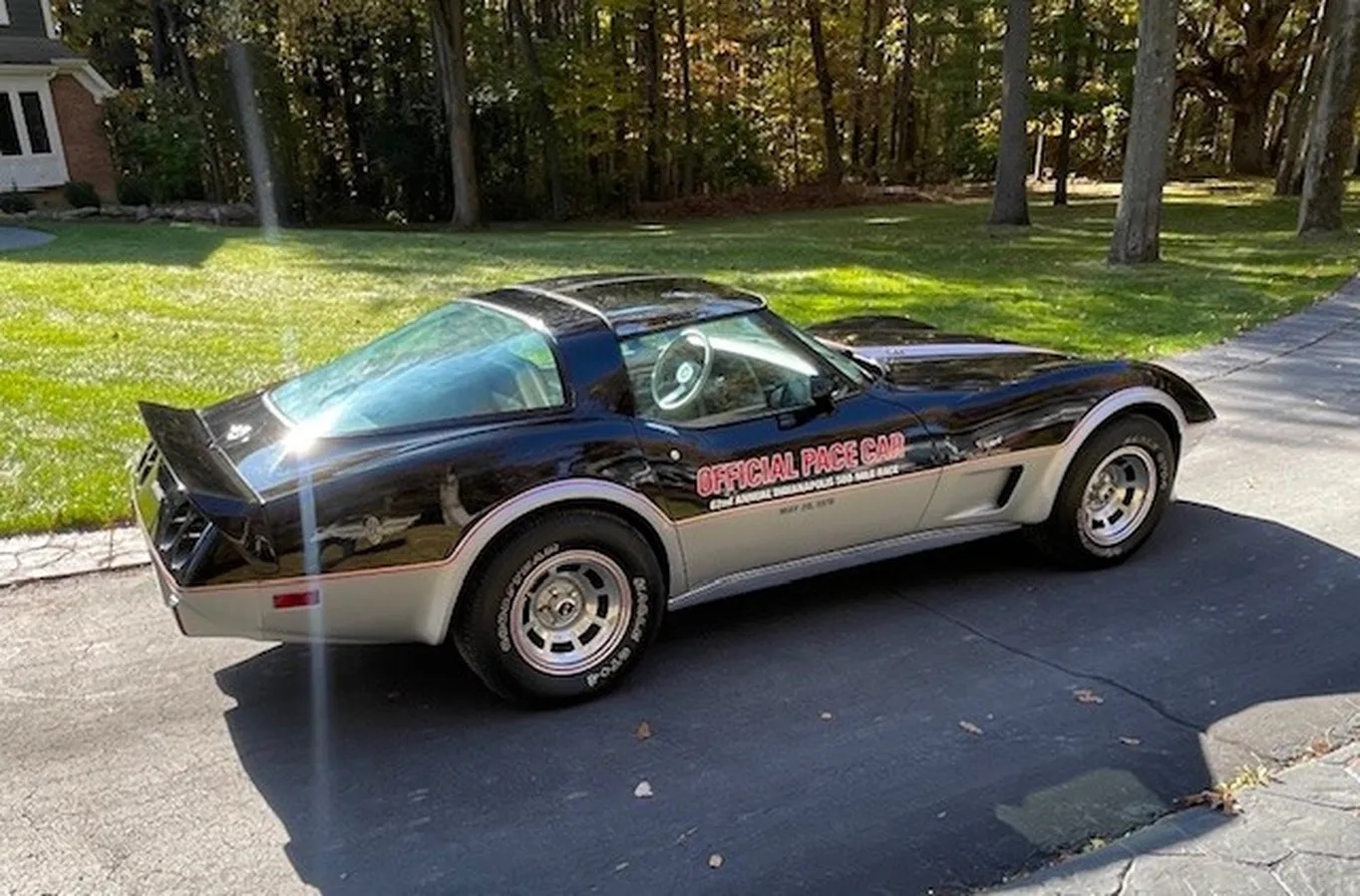Chevrolet-Corvette-1978-Black-Silver-Silver-3