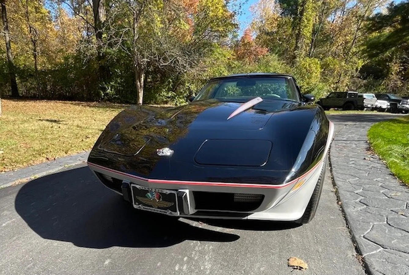 Chevrolet-Corvette-1978-Black-Silver-Silver-7