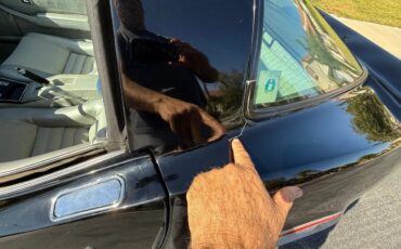 Chevrolet-Corvette-1978-Black-amp-Silver-Grey-16