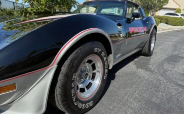 Chevrolet-Corvette-1978-Black-amp-Silver-Grey-8