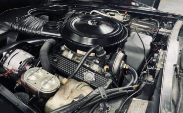 Chevrolet-Corvette-1978-Coupe-13