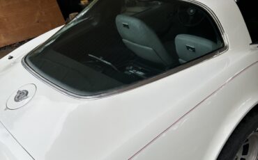 Chevrolet-Corvette-1978-Coupe-3