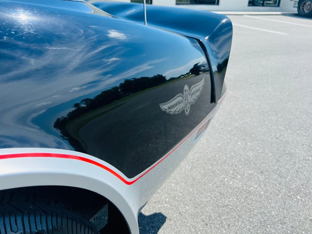 Chevrolet-Corvette-1978-Coupe-30