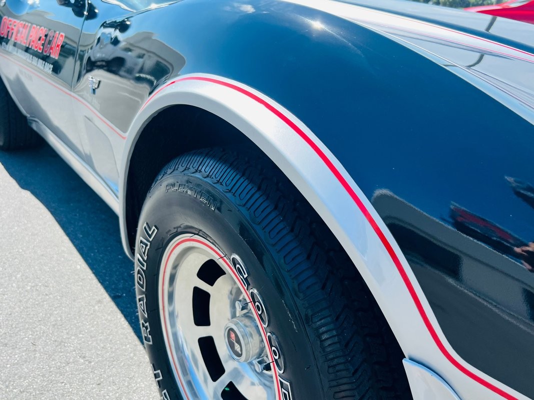 Chevrolet-Corvette-1978-Coupe-31
