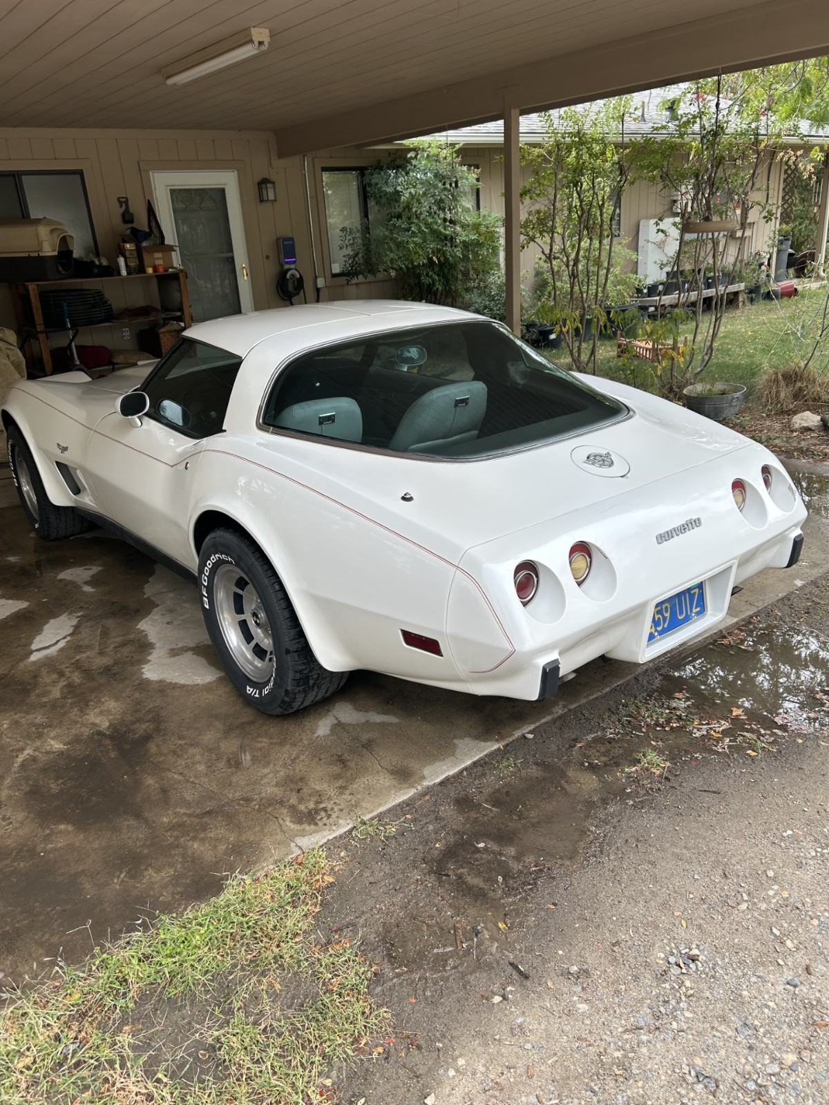 Chevrolet-Corvette-1978-Coupe