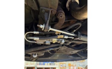 Chevrolet-Corvette-1978-SilverGray-Dark-Blue-13