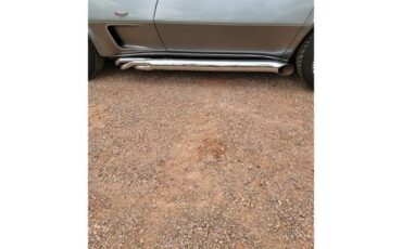 Chevrolet-Corvette-1978-Two-Tone-Oyster-20