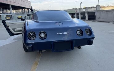 Chevrolet-Corvette-1979-Coupe-4