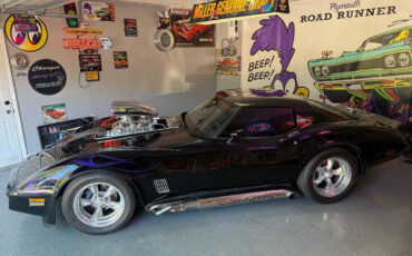 Chevrolet-Corvette-1980-Coupe-6