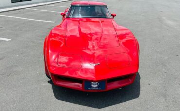 Chevrolet-Corvette-1980-Coupe-9